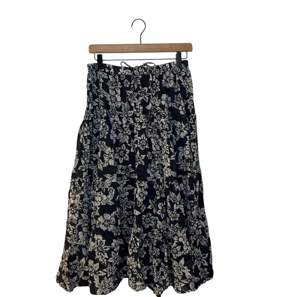 Vintage Blue and Cream Floral Midi Skirt - Picture 1 of 4